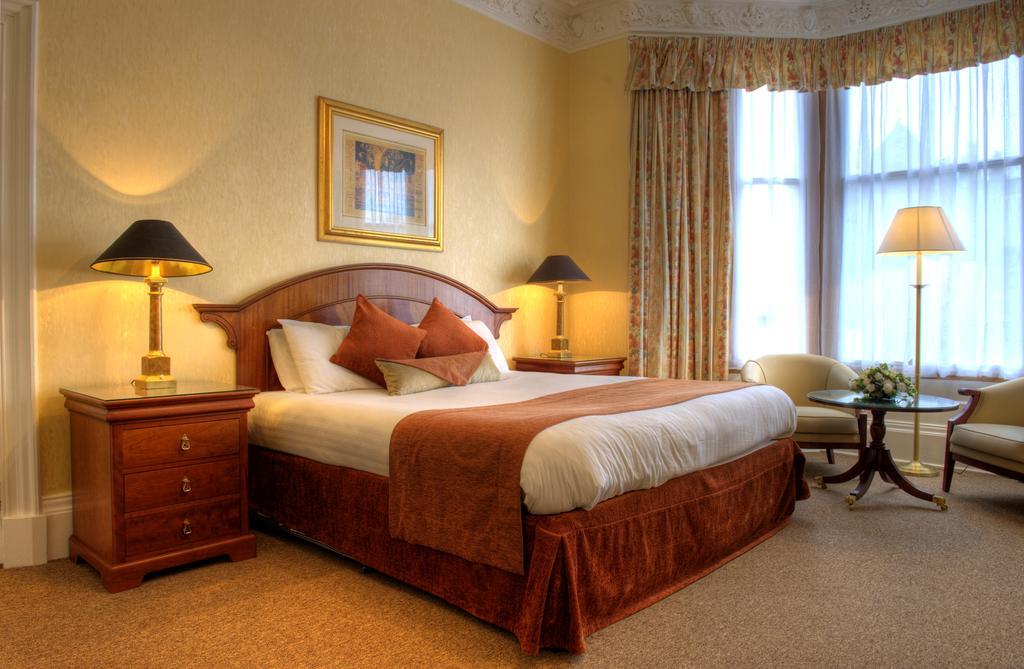 Classic Guest House Единбург Стая снимка